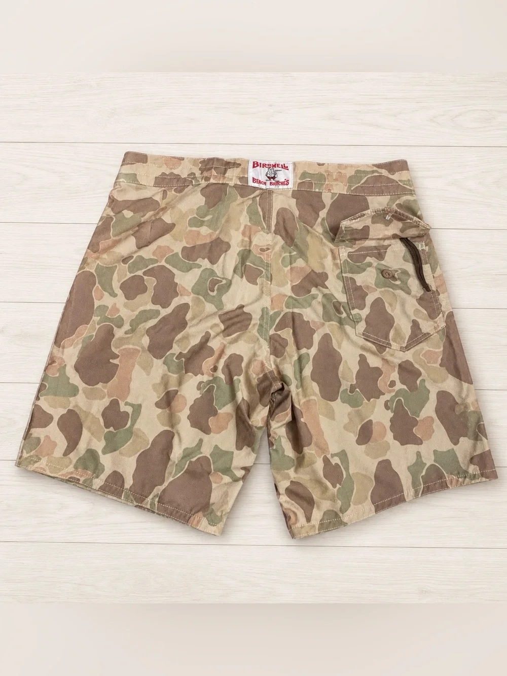 Birdwell Beach Britches Camo Board Shorts Shark Patch Men’s 34 USA